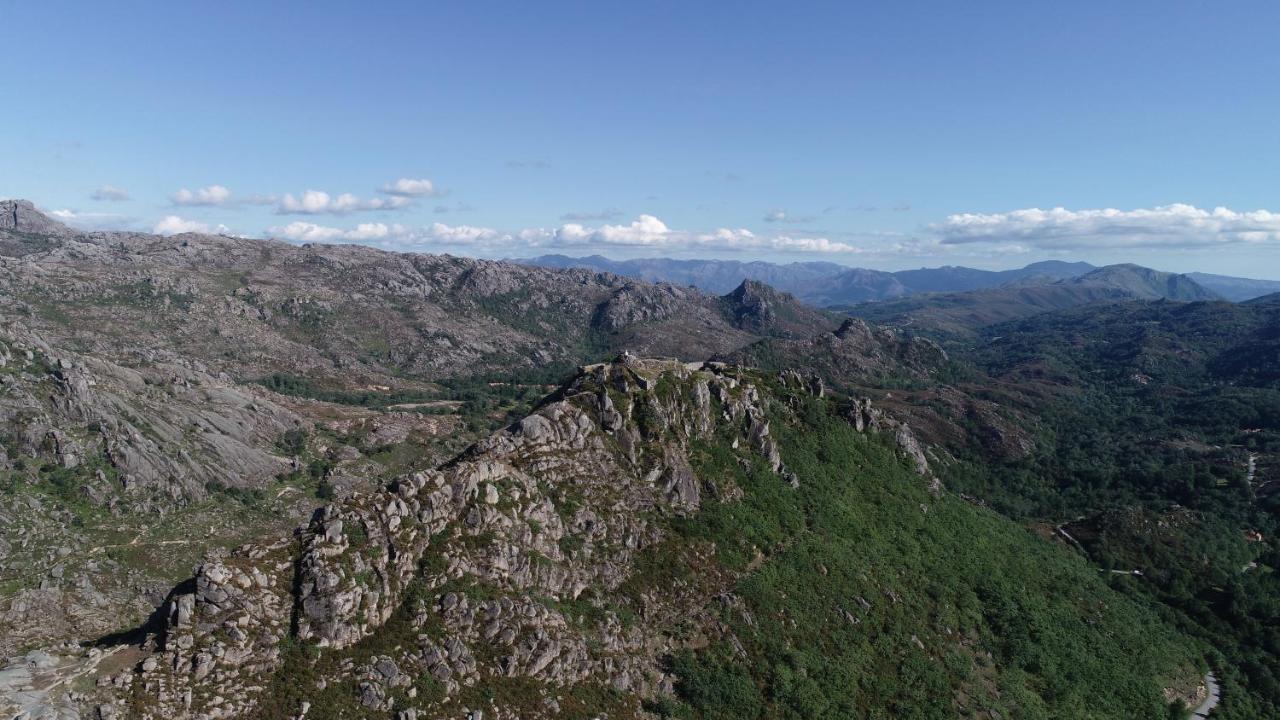 Alojamento Local - Miradouro Do Castelo Castro Laboreiro Εξωτερικό φωτογραφία